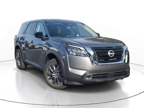 2024 Nissan Pathfinder S