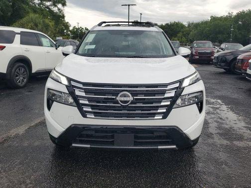 2025 Nissan Rogue Platinum