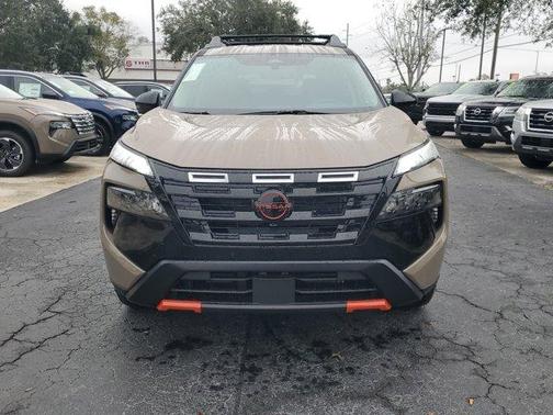 2025 Nissan Rogue Rock Creek
