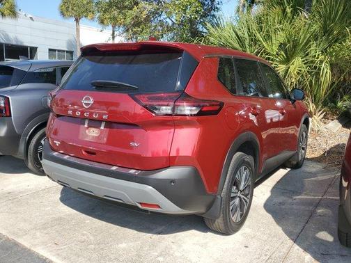 2022 Nissan Rogue SV