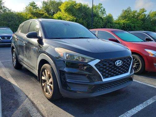 Black Noir Pearl 2020 Hyundai TUCSON SE