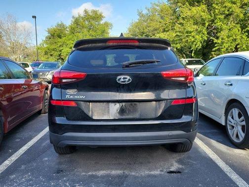 Black Noir Pearl 2020 Hyundai TUCSON SE