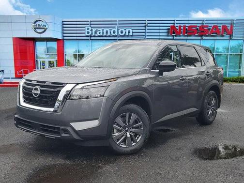 2025 Nissan Pathfinder S