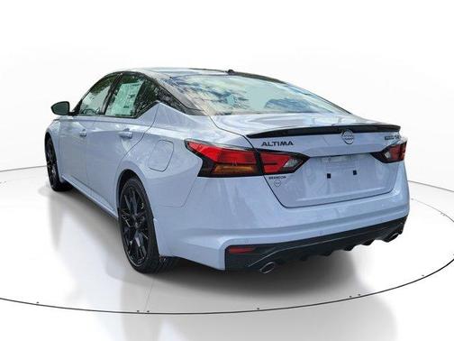 Gray Sky Pearl 2026 Nissan Altima 2.5 SR