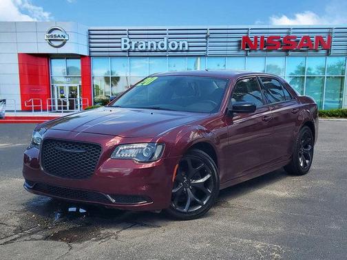 2020 Chrysler 300 Touring