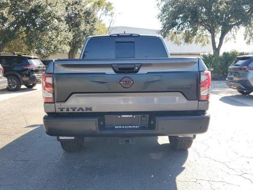2023 Nissan Titan PRO-4X