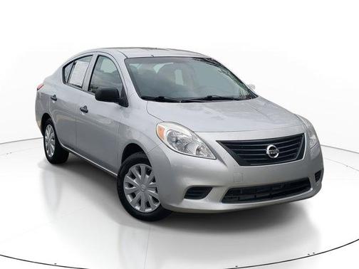 2012 Nissan Versa 1.6 S