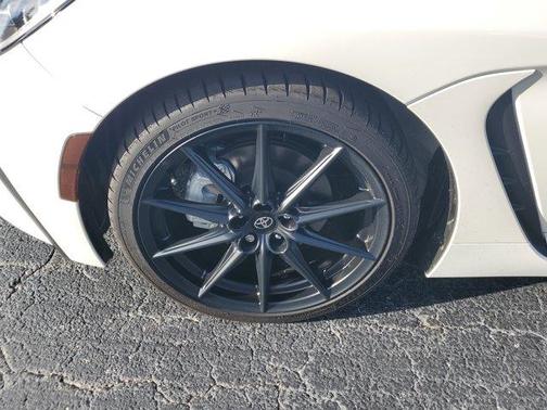 2023 Toyota GR86 Premium