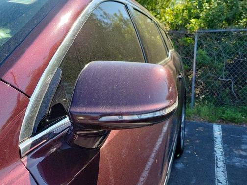 Bordeaux Reserve Red Metallic 2011 Lincoln MKT EcoBoost