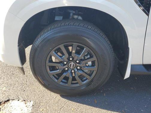 2026 Nissan Armada SV