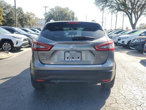 2021 Nissan Rogue Sport SV
