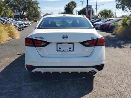 2025 Nissan Altima SL