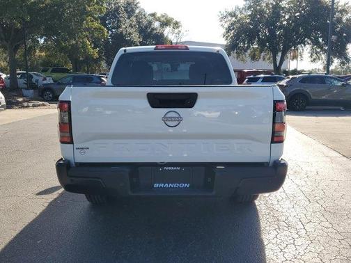 2024 Nissan Frontier S