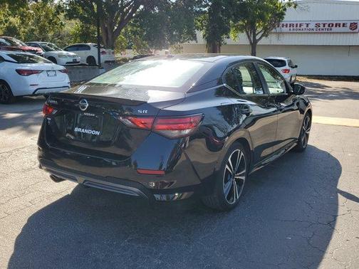 2022 Nissan Sentra SR
