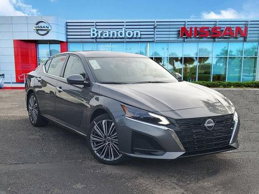 2025 Nissan Altima SL