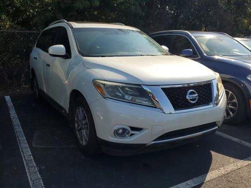 2015 Nissan Pathfinder SL