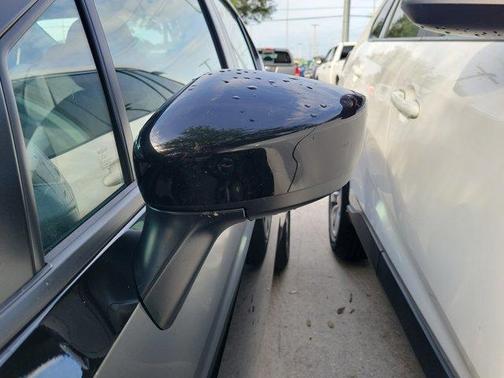 Black 2025 Nissan Versa 1.6 SV