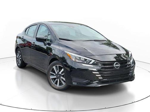 Black 2025 Nissan Versa 1.6 SV