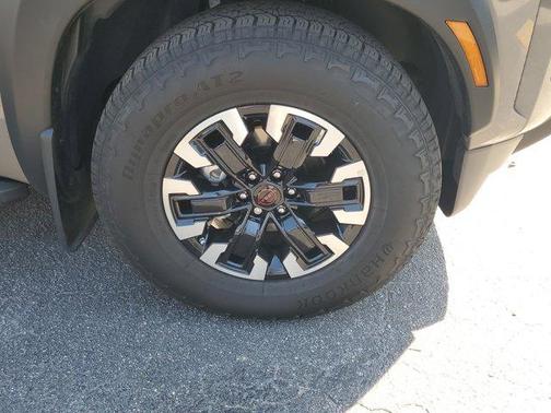 2024 Nissan Frontier PRO-X