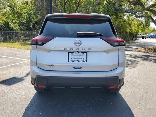 2025 Nissan Rogue S