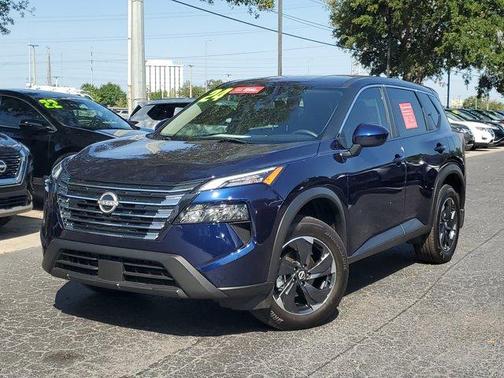2024 Nissan Rogue SV