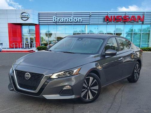 2022 Nissan Altima 2.5 SV