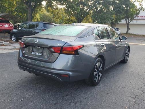 2022 Nissan Altima 2.5 SV