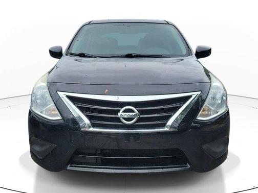 2017 Nissan Versa 1.6 SV