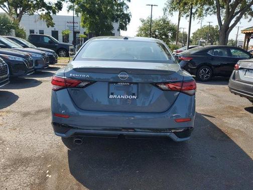 2025 Nissan Sentra SR