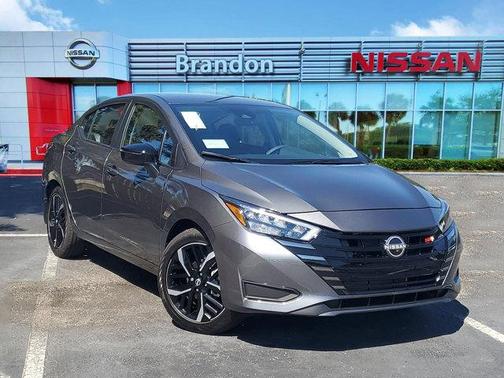 2025 Nissan Versa 1.6 SR