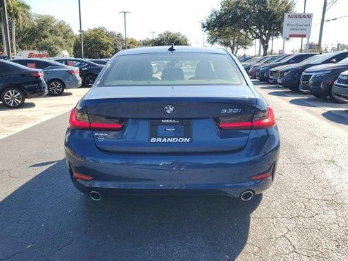 2022 BMW 330 i