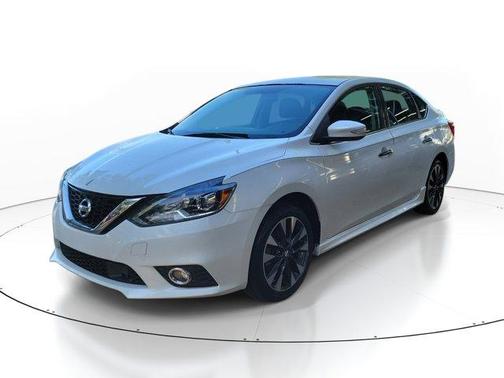 Aspen White 2018 Nissan Sentra SR