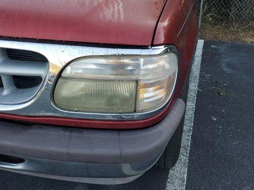 1997 Ford Explorer 