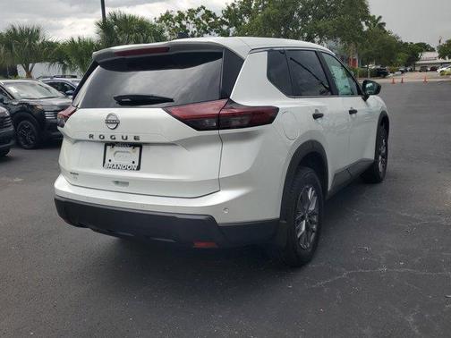 2025 Nissan Rogue S