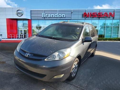 2010 Toyota Sienna CE