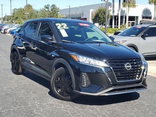 2022 Nissan Kicks S
