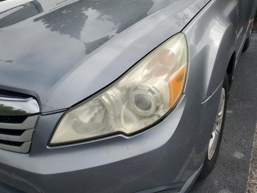 2011 Subaru Outback 2.5i
