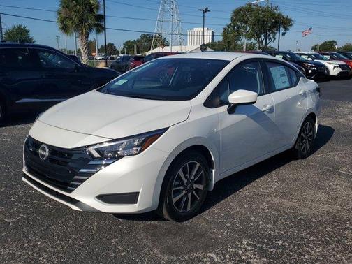 2025 Nissan Versa 1.6 SV