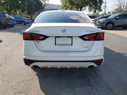 2020 Nissan Altima 2.0 Platinum