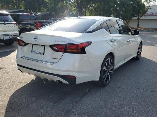 2020 Nissan Altima 2.0 Platinum