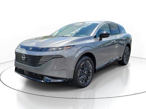Gun Metallic 2026 Nissan Murano Platinum