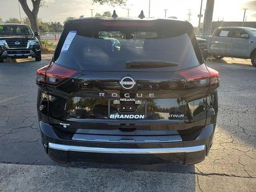 2025 Nissan Rogue Platinum
