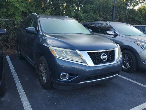 2015 Nissan Pathfinder SL