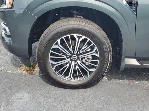 2026 Nissan Armada SL
