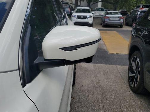 2020 Nissan Rogue Sport SL