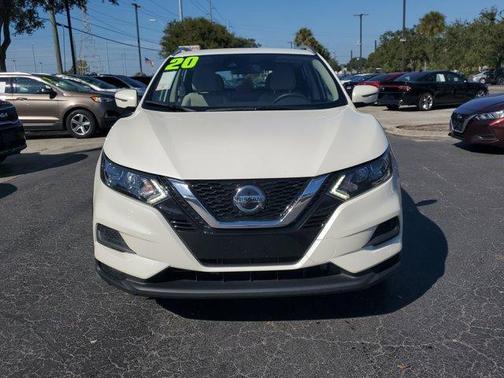 2020 Nissan Rogue Sport SV