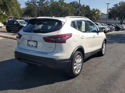 2020 Nissan Rogue Sport SV