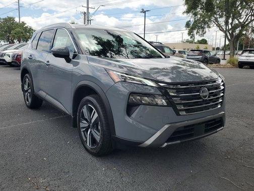 2025 Nissan Rogue SL