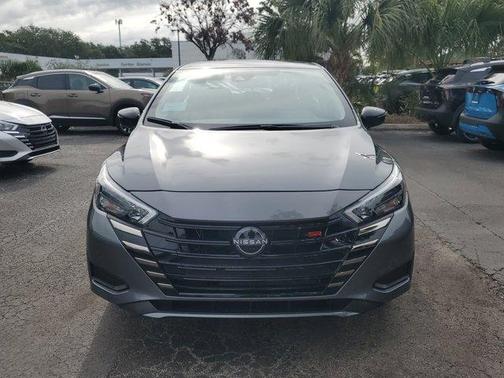 2025 Nissan Versa 1.6 SR