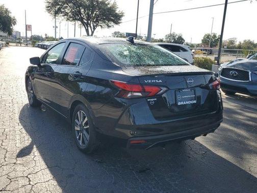 2023 Nissan Versa 1.6 SV